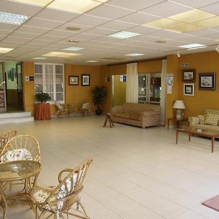 Hotel Roman Castrillon Zewnętrze zdjęcie