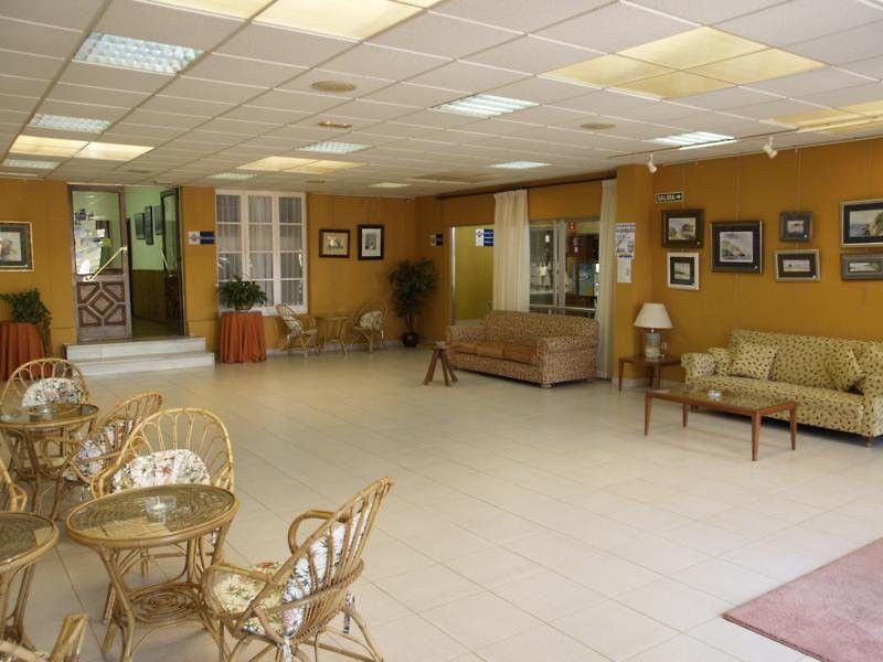 Hotel Roman Castrillon Zewnętrze zdjęcie